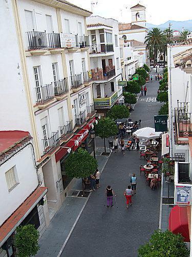 Hostal La Colonia Марбеля Екстериор снимка